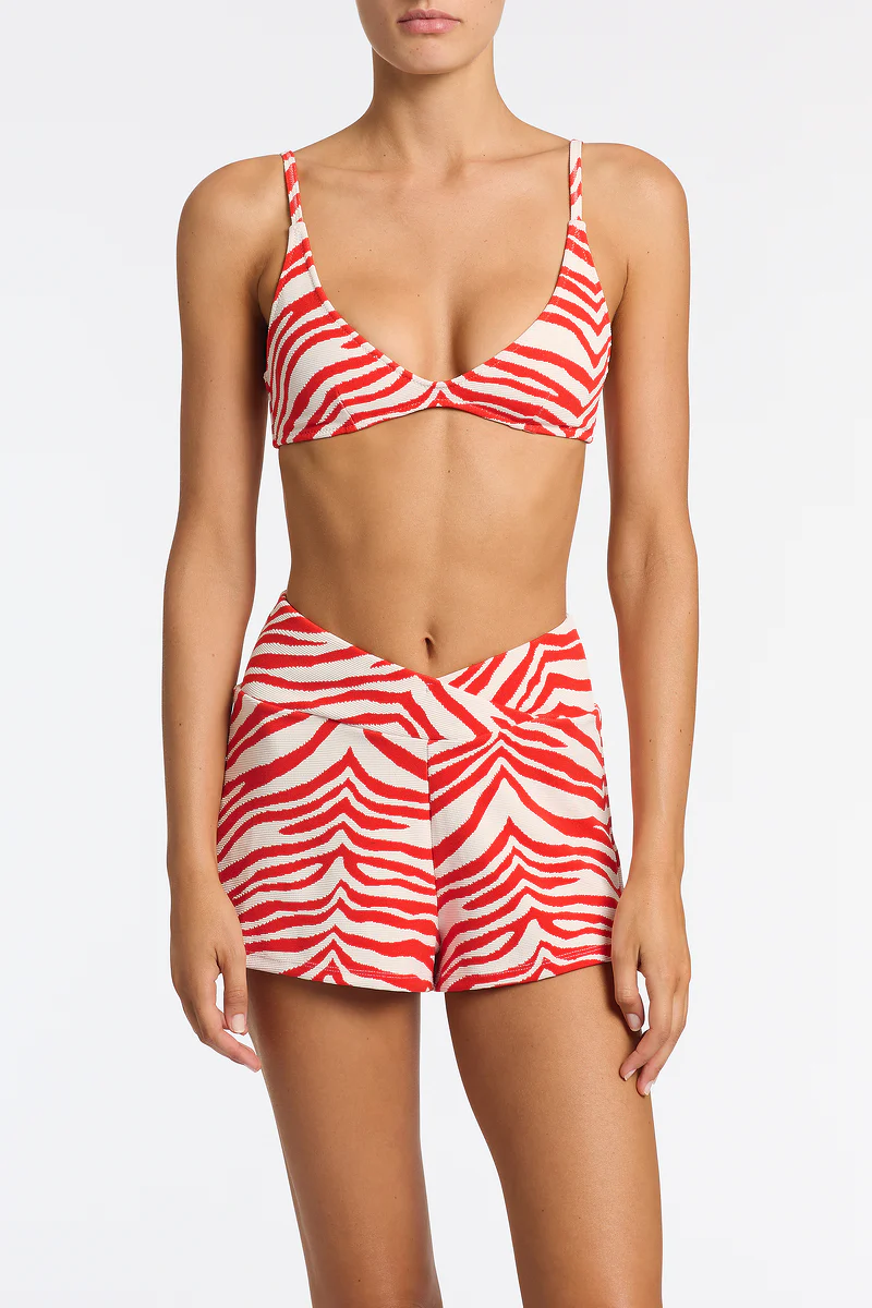 82-bobbi-cherry-zebra-splash-short-4.webp BOBBI - CHERRY ZEBRA SPLASH Short
